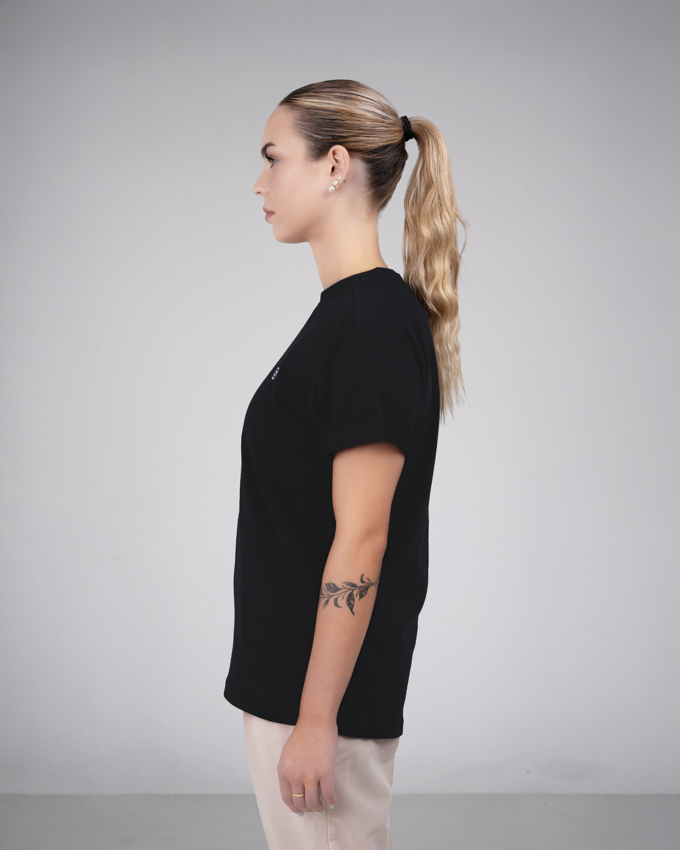 BASIC SHIRT - BLACK